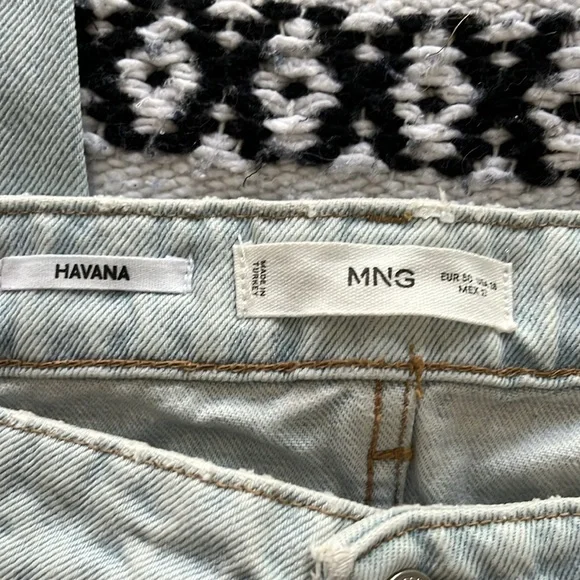 NWT ✨ MNG high waist jeans, size 18 - Picture 3 of 7